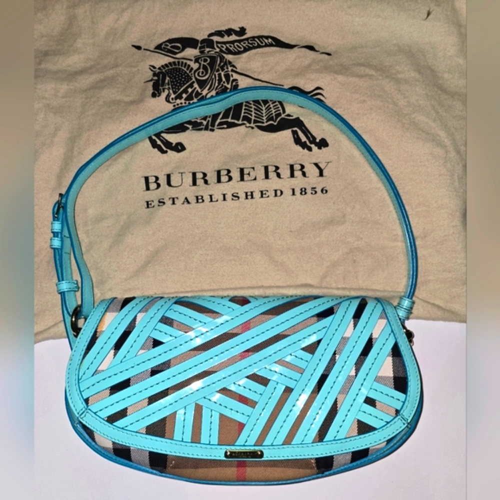Authentic Burberry Limited Edition Stitch 3 in 1 Shoulder, Clutch, Crossbody EUC